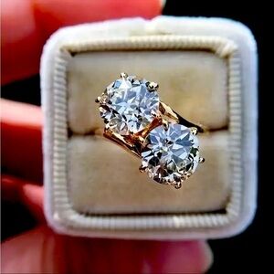 2CT CZ Diamond Solitaire Ring Gold Plated Size 6 NWT